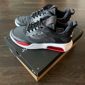 Jordan Air Max 200 Sneakers Sz 12 Brand New